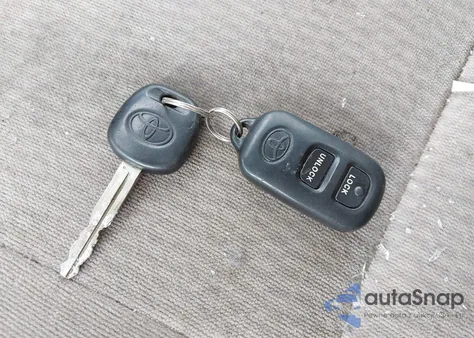 2006 Toyota Corolla Le from USA, damaged, VIN 1NXBR32E46Z580925